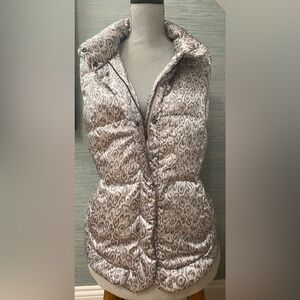 Charter Club Gray Leopard Print Women's Puffer Vest